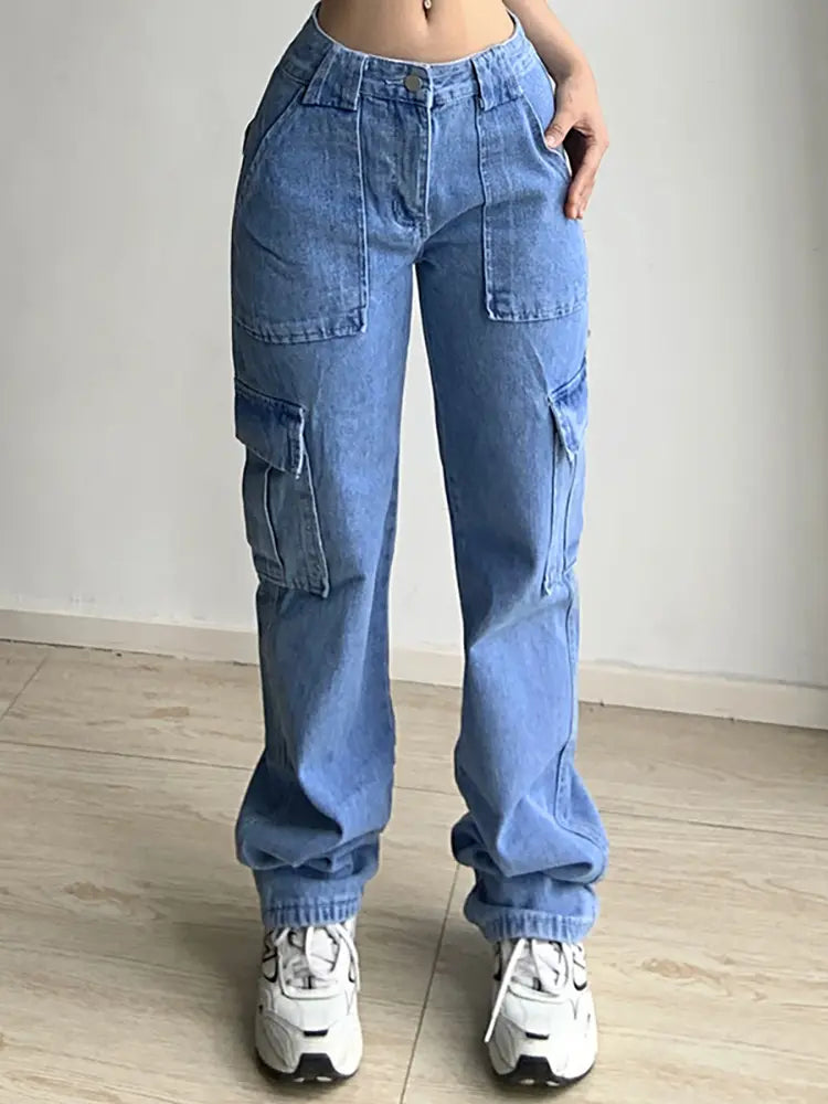 Versatile Multi-Pocket Loose Fit Cargo Jeans