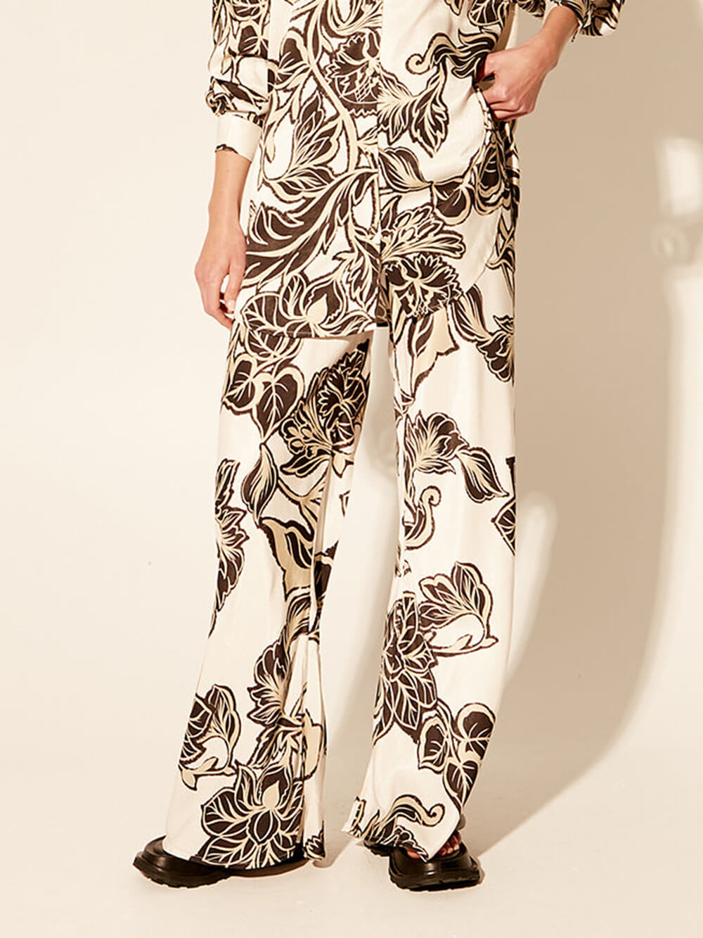 Exquisite Floral Print Elastic Loose Pocket Wide Leg Pants